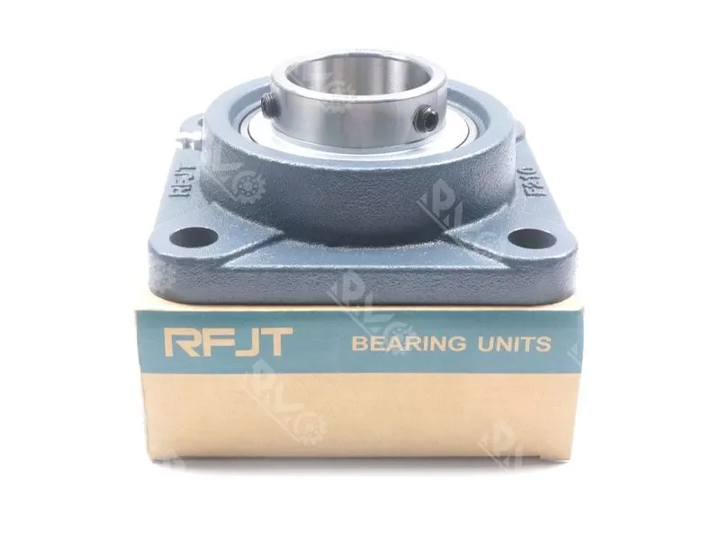 UCF210 square flange bearing